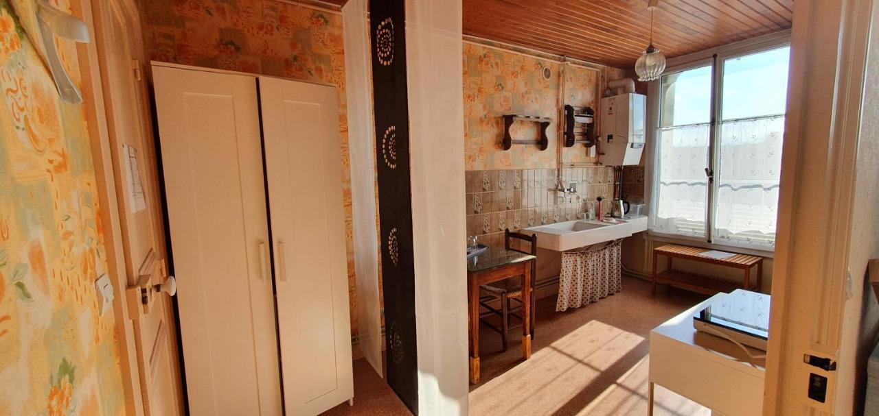 Bed and Breakfast Joyeux Reveil Courseulles-sur-Mer Exterior foto